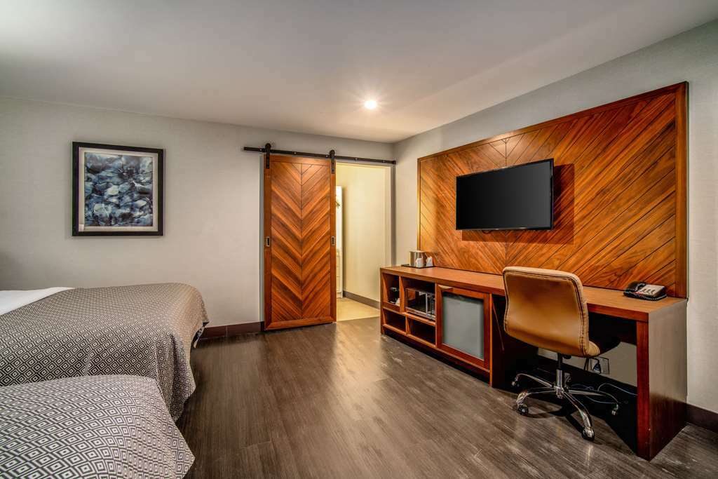 818 Hotel + Pool, Ascend Hotel Collection By Choice Los Angeles Bilik gambar